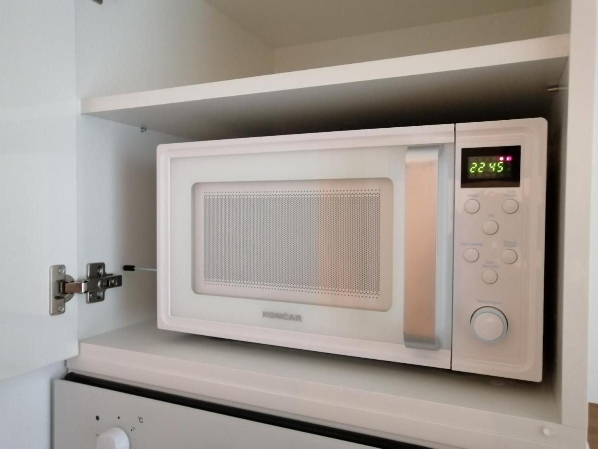 Evita Apartment Карловац Екстериор снимка
